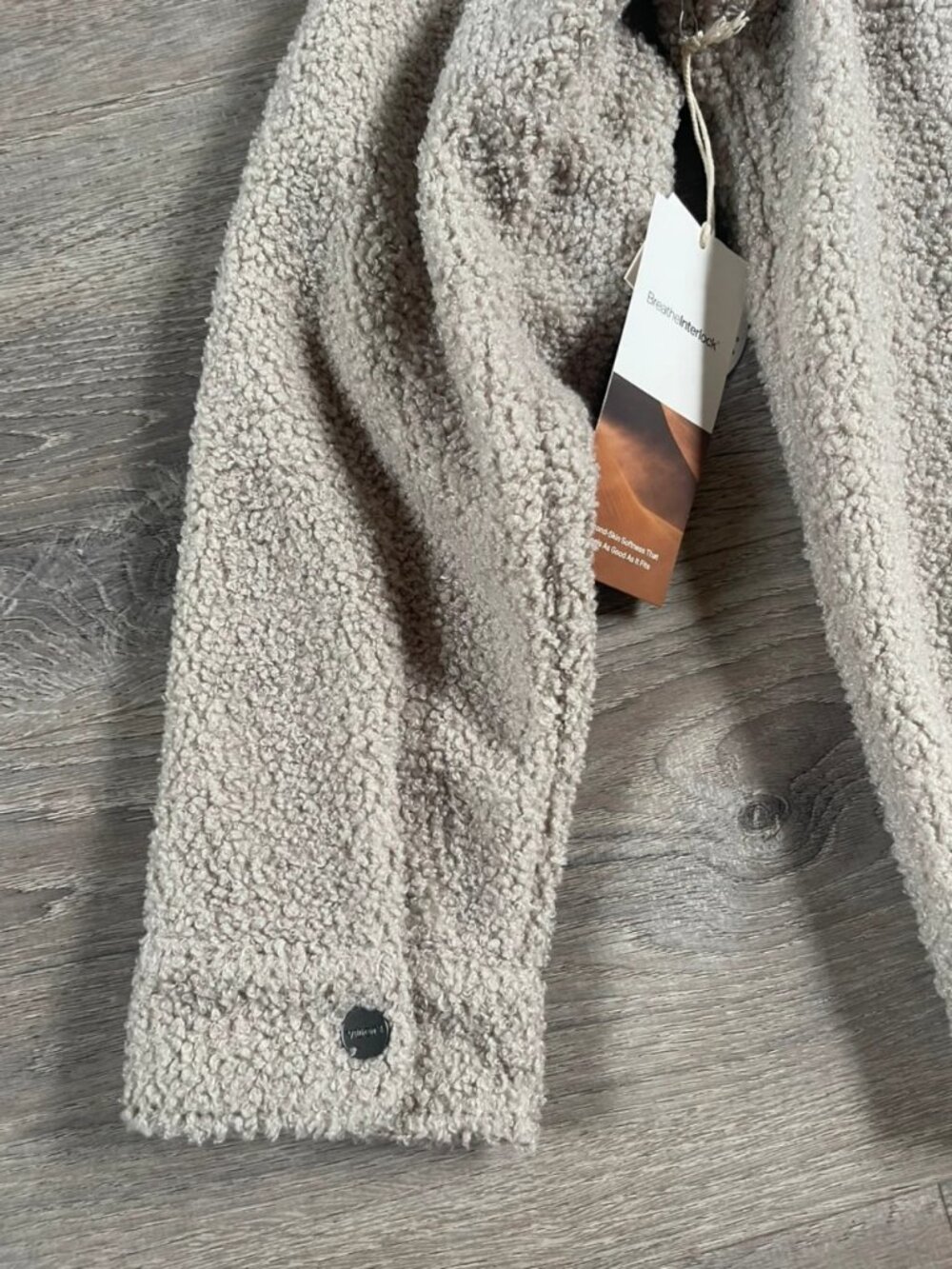 Vuori Sycamore Sherpa Snap Pocket Shirt Jacket Dark Salt Beige Women's Size S - Picture 9 of 9